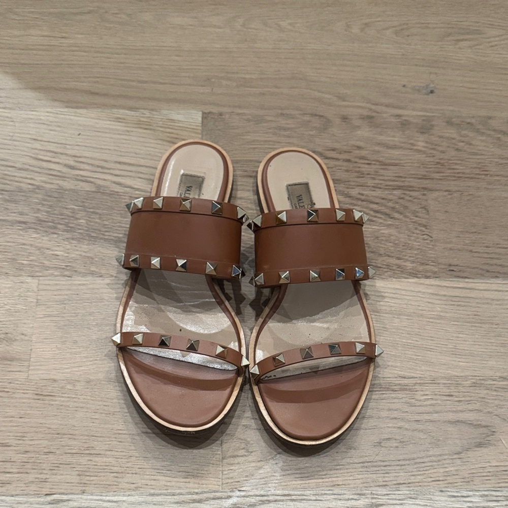 Valentino Rockstud Studded Brown Sandals size 38